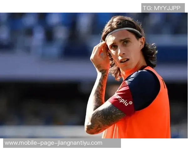 英超官方调查卡拉菲奥里在最佳左后卫中名次如何引发热议